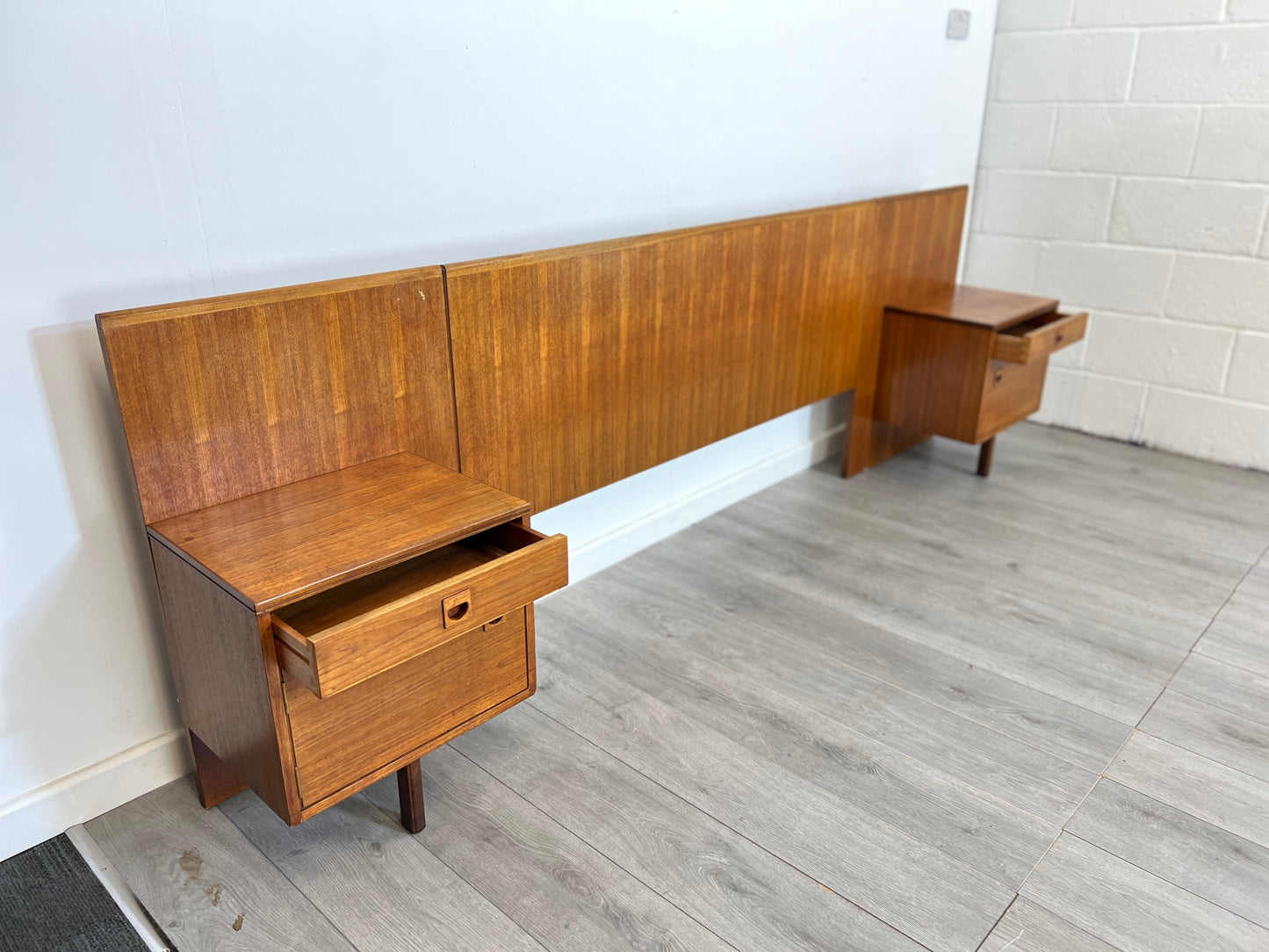 Alfred Cox, Mid Century Queen Size Headboard