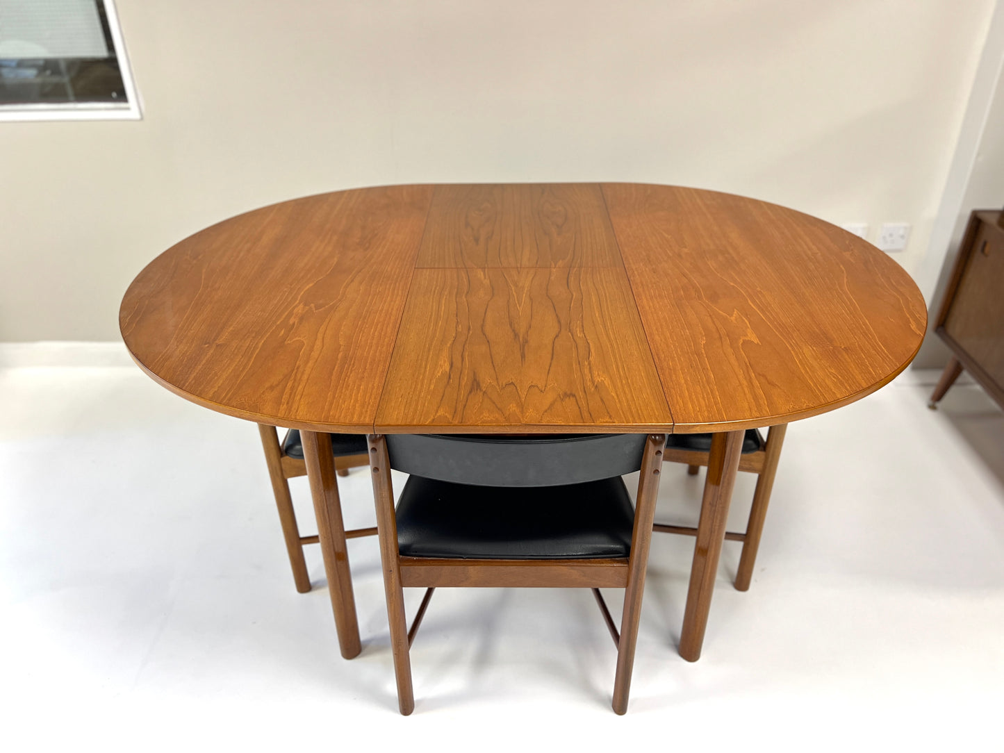 Mcintosh, Mid Century Tuck Under Extending Dining Table & Chairs