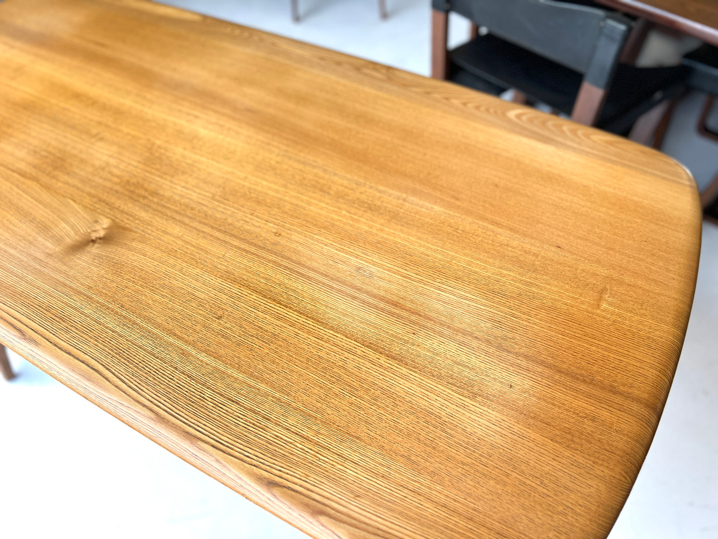 Ercol 382, Mid Century Elm Dining table