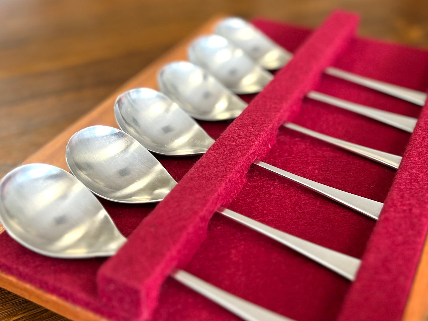 Robert Welch for Old Hall, 73 Piece Alveston Canteen in Rosewood Box
