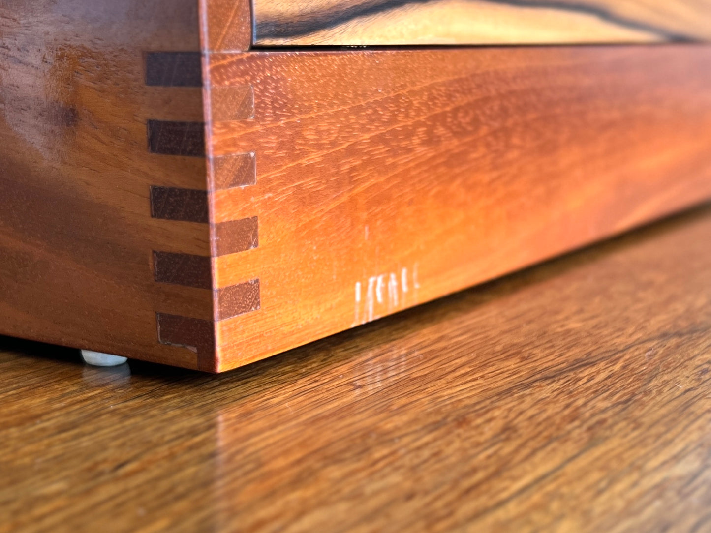 Robert Welch for Old Hall, 73 Piece Alveston Canteen in Rosewood Box