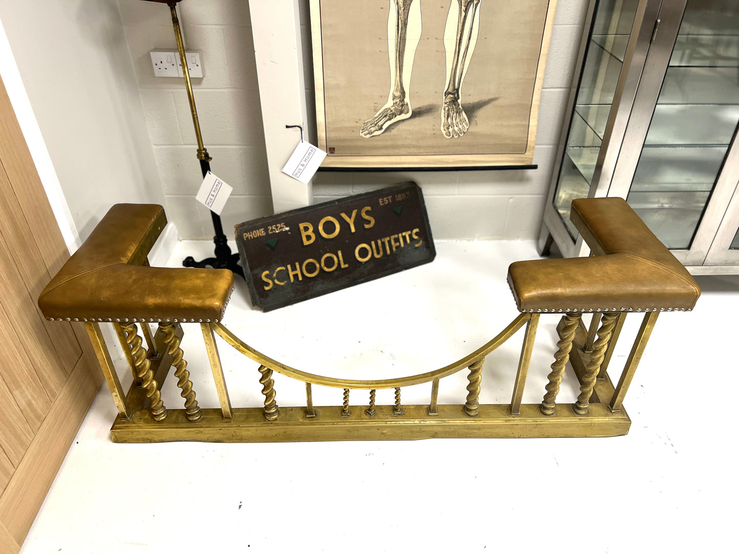 Brass Club Fender with Camel Leather Upholstered Seat