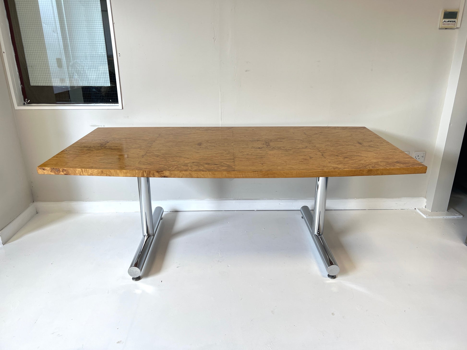 Pieff, 6 Seater Burr Maple Dining Table