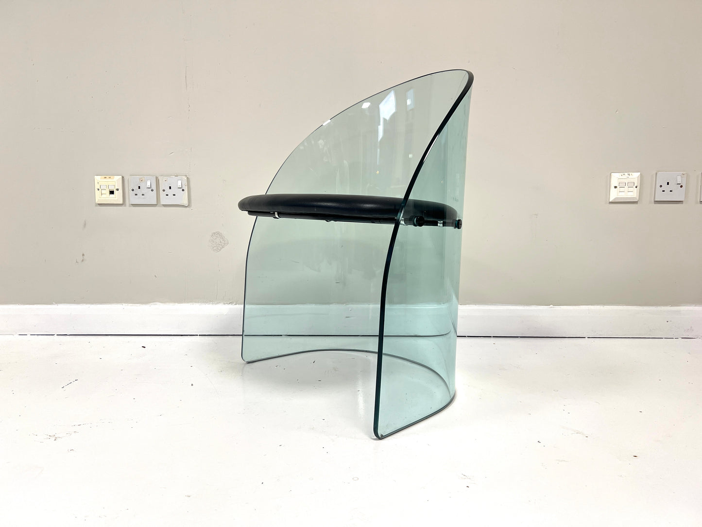 Vintage Glass Sculptural Chair by Fiam