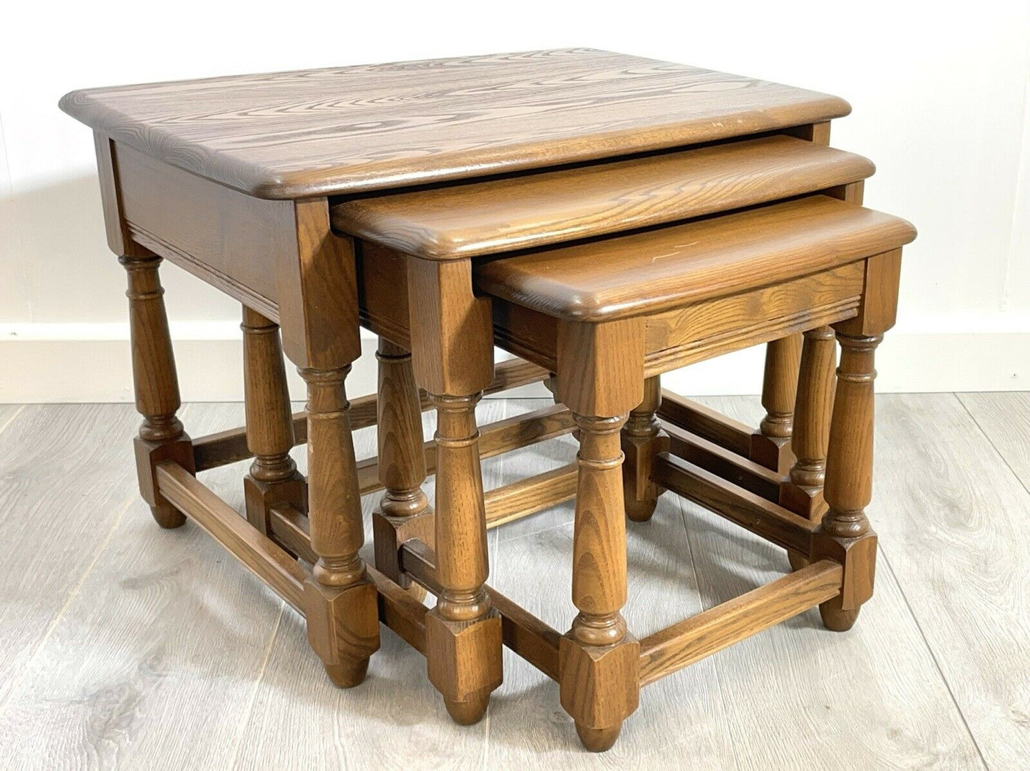 Ercol Old Colonial, Vintage Nest of Tables