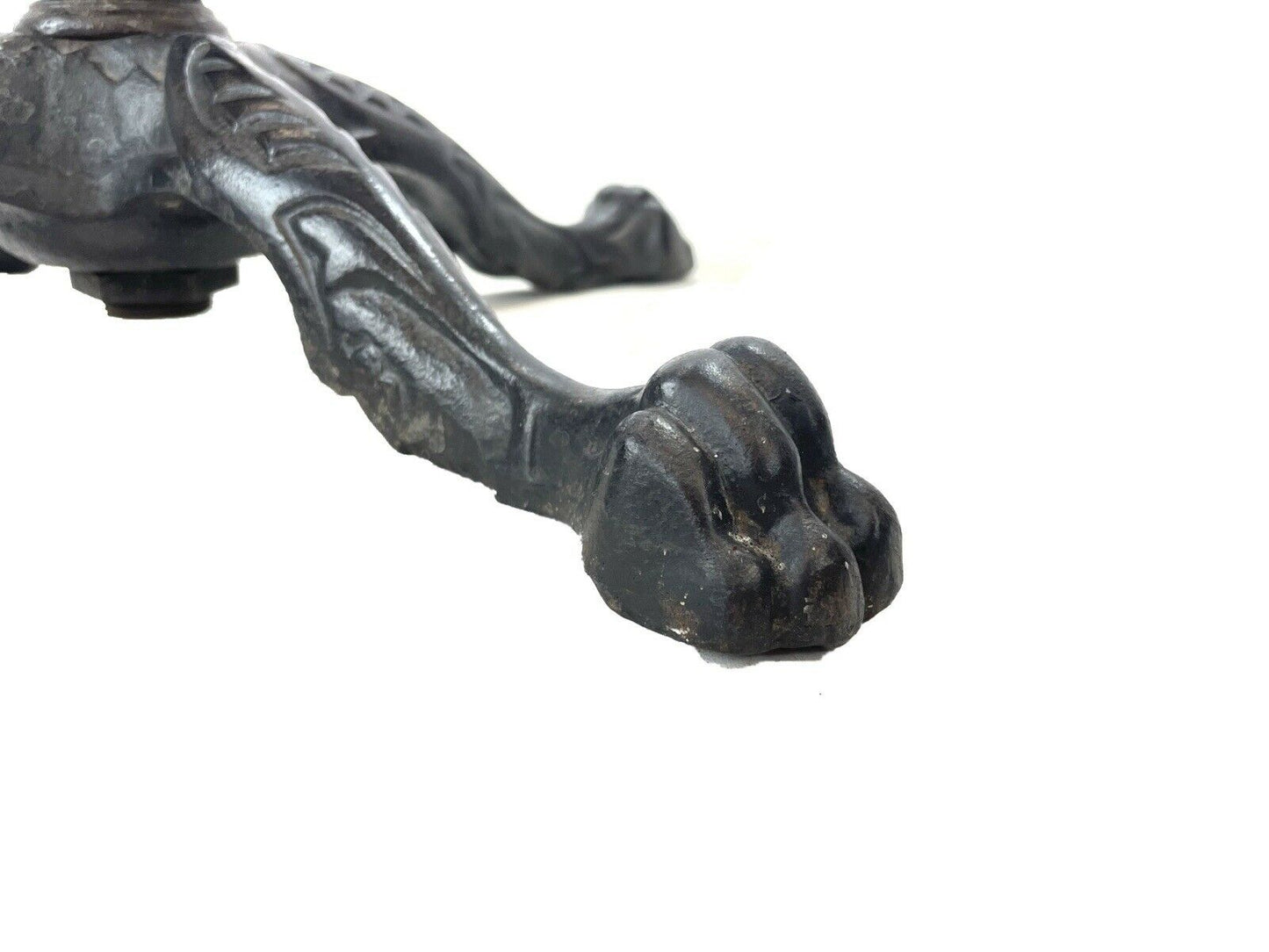 Telescopic Side Table / Occasional Table Table With Cast Iron Lion Paw Base