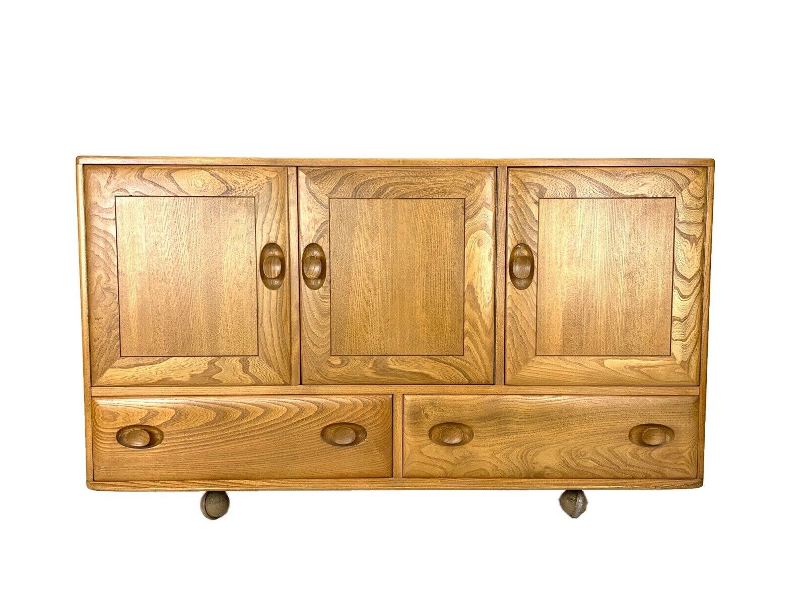 Ercol, Mid Century Modern, Model 468 Sideboard