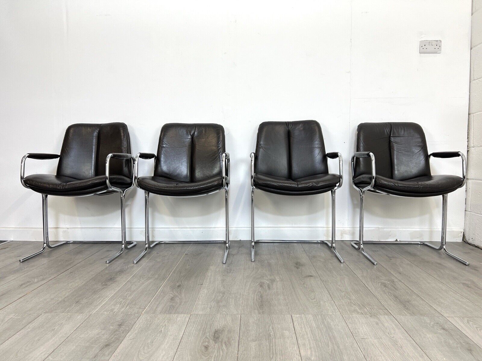 Pieff Eleganza, Set of 4 Chrome and Brown Leather Dining Chairs