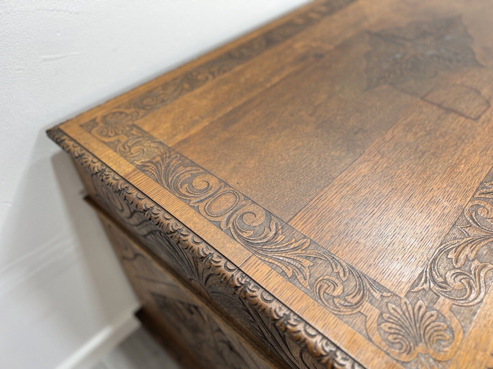 19th Century, Carved Oak, Flemish Style / Green Man Double Pedestal Desk