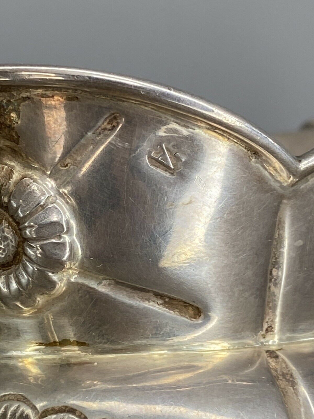 English 17th Century, Charles II Silver Bowl/Porringer