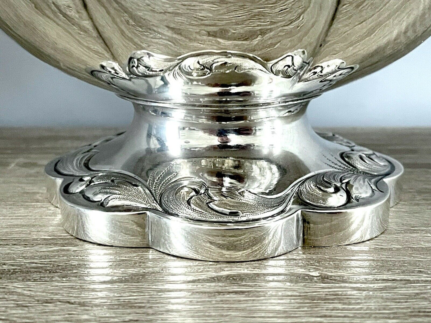Silver Ornate Teapot By Samuel Haynes & Dudley Carter, London 1847 - 984g