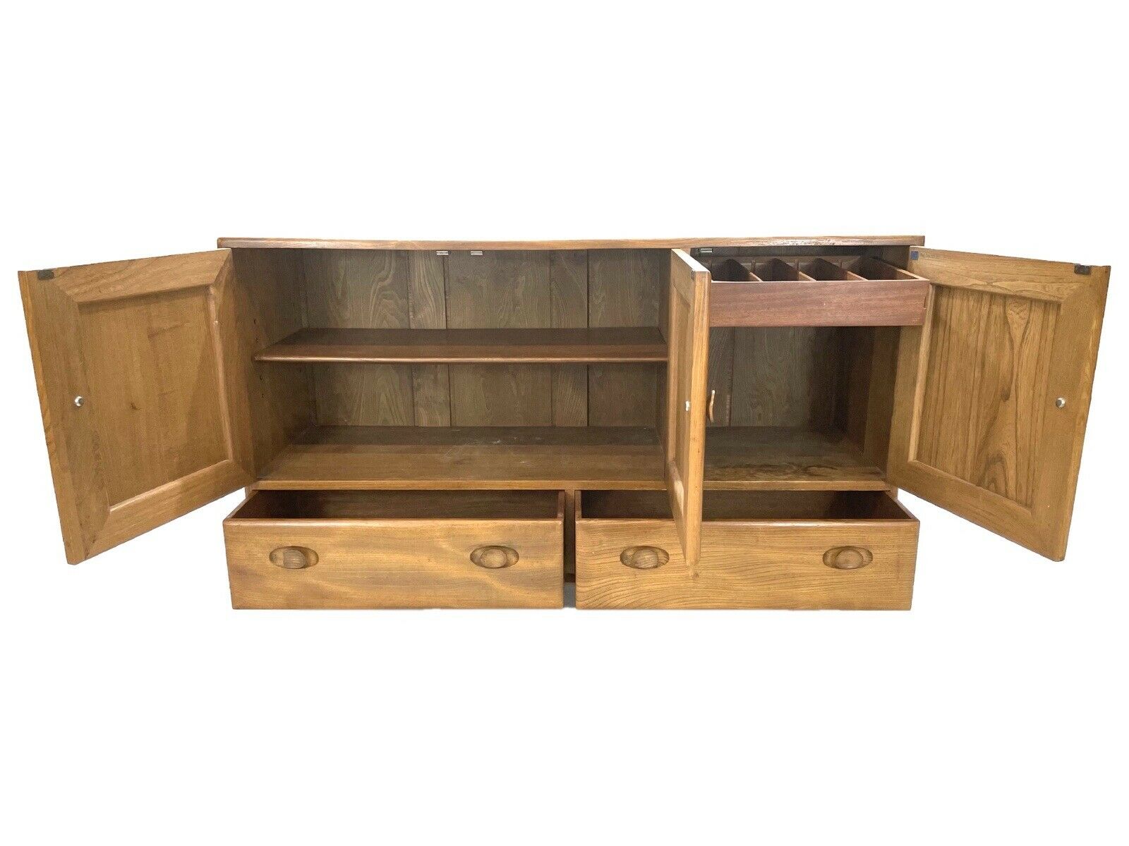 Ercol, Mid Century Modern, Model 468 Sideboard