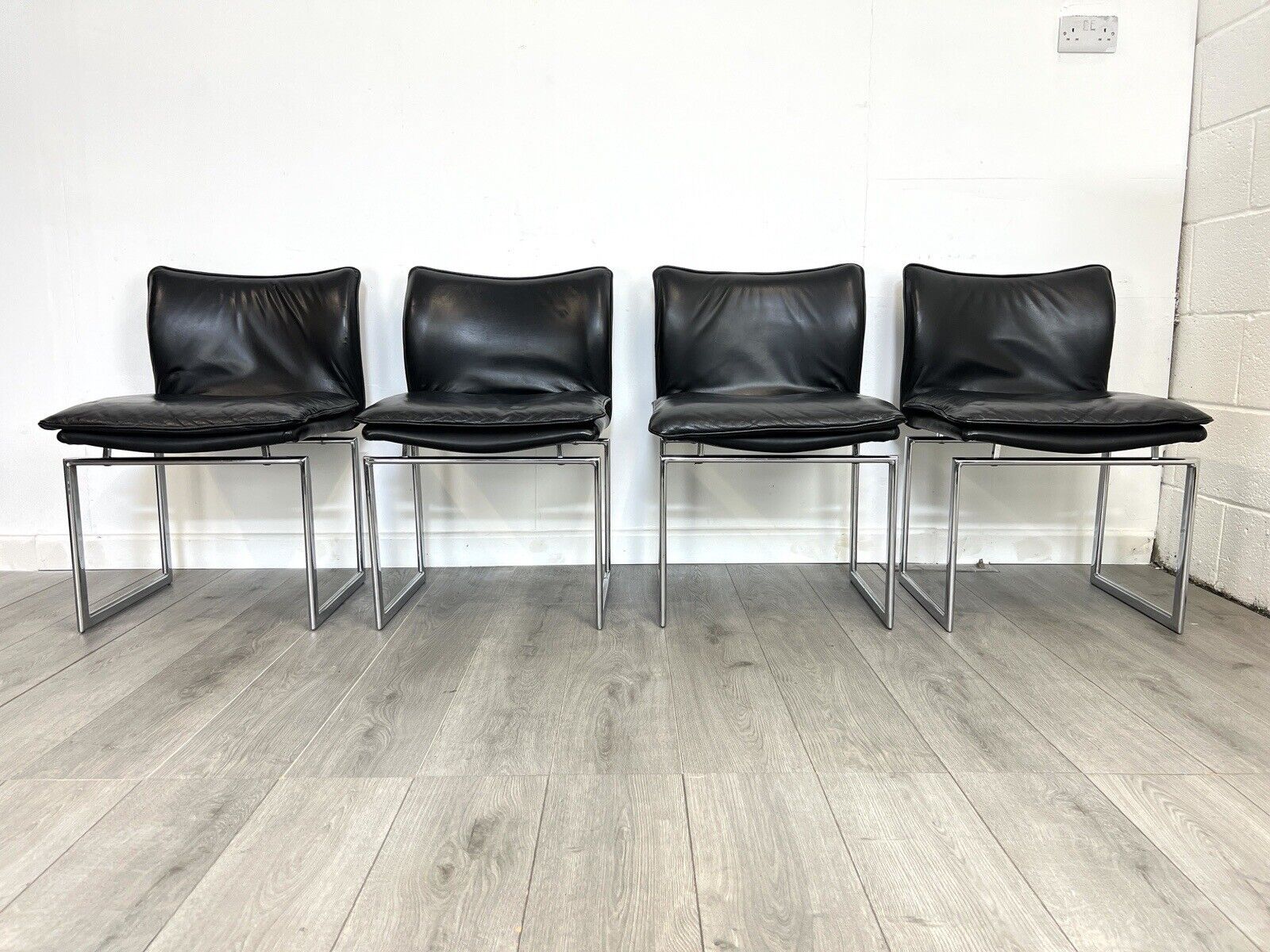 Pieff Epee, Set of 4 Chrome and Black Leather Dining Chairs