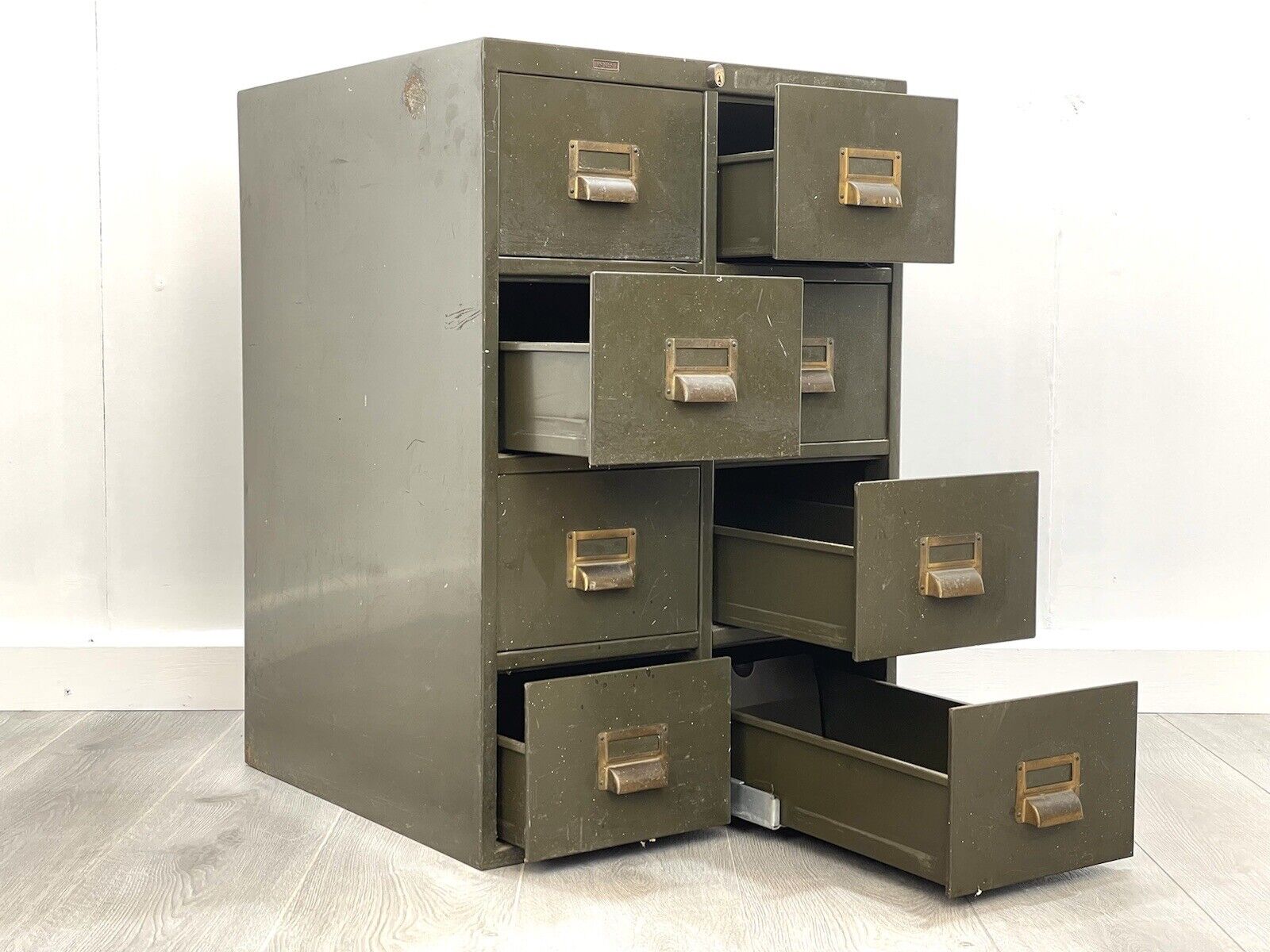 Roneo, Vintage 8 Drawer Filing / Index Cabinet in Dark Green