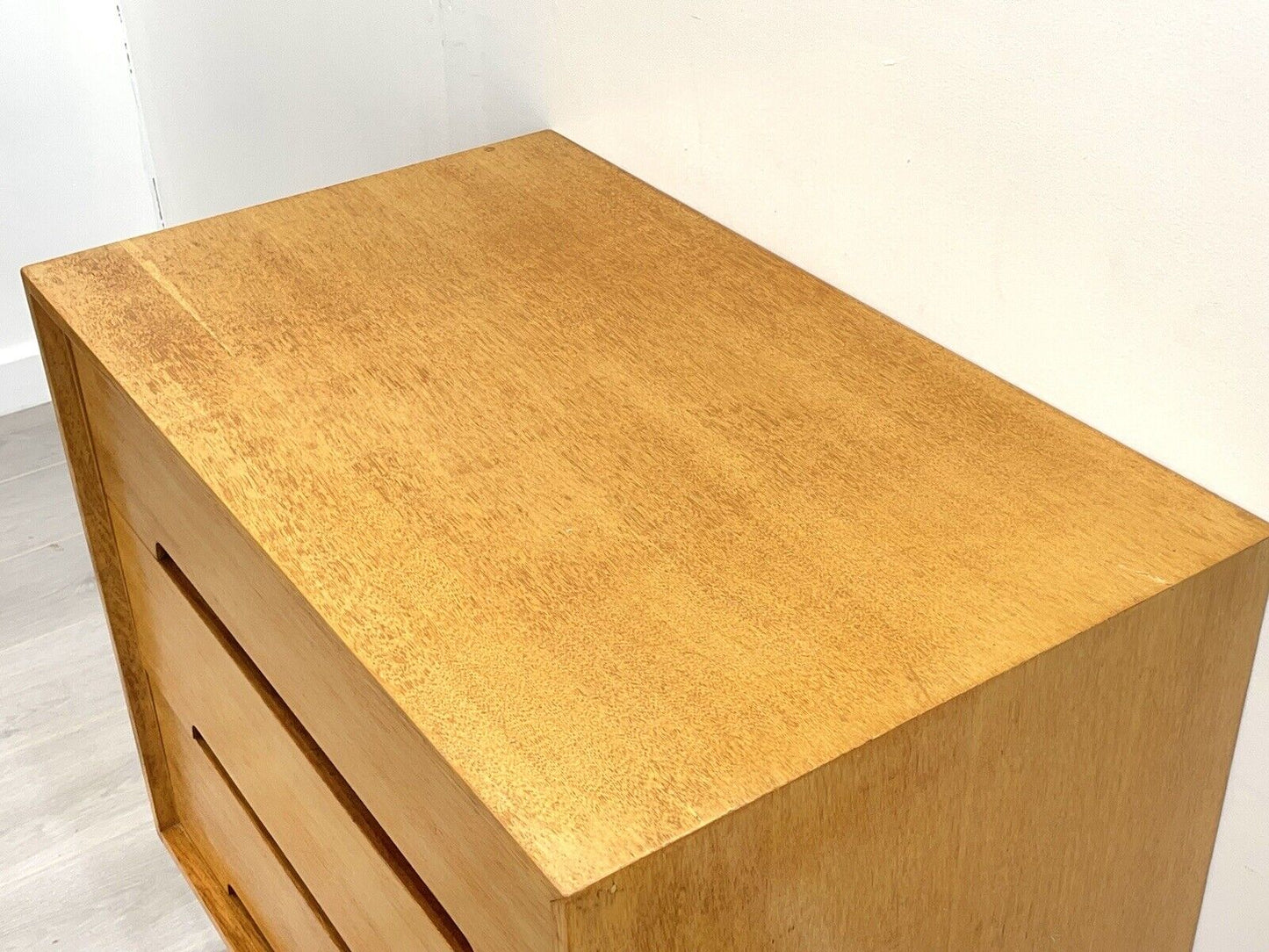 John and Sylvia Reid for Stag, C Range Chest of 3 Drawers