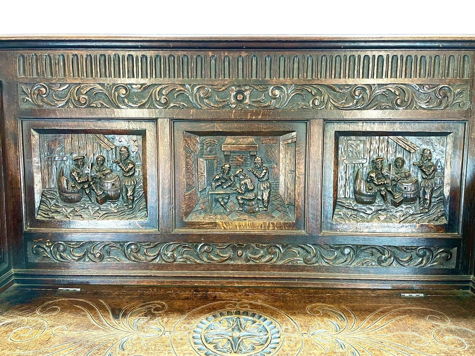 A Carved, 19th Century, Flemish Style, Oak Bench / Settle