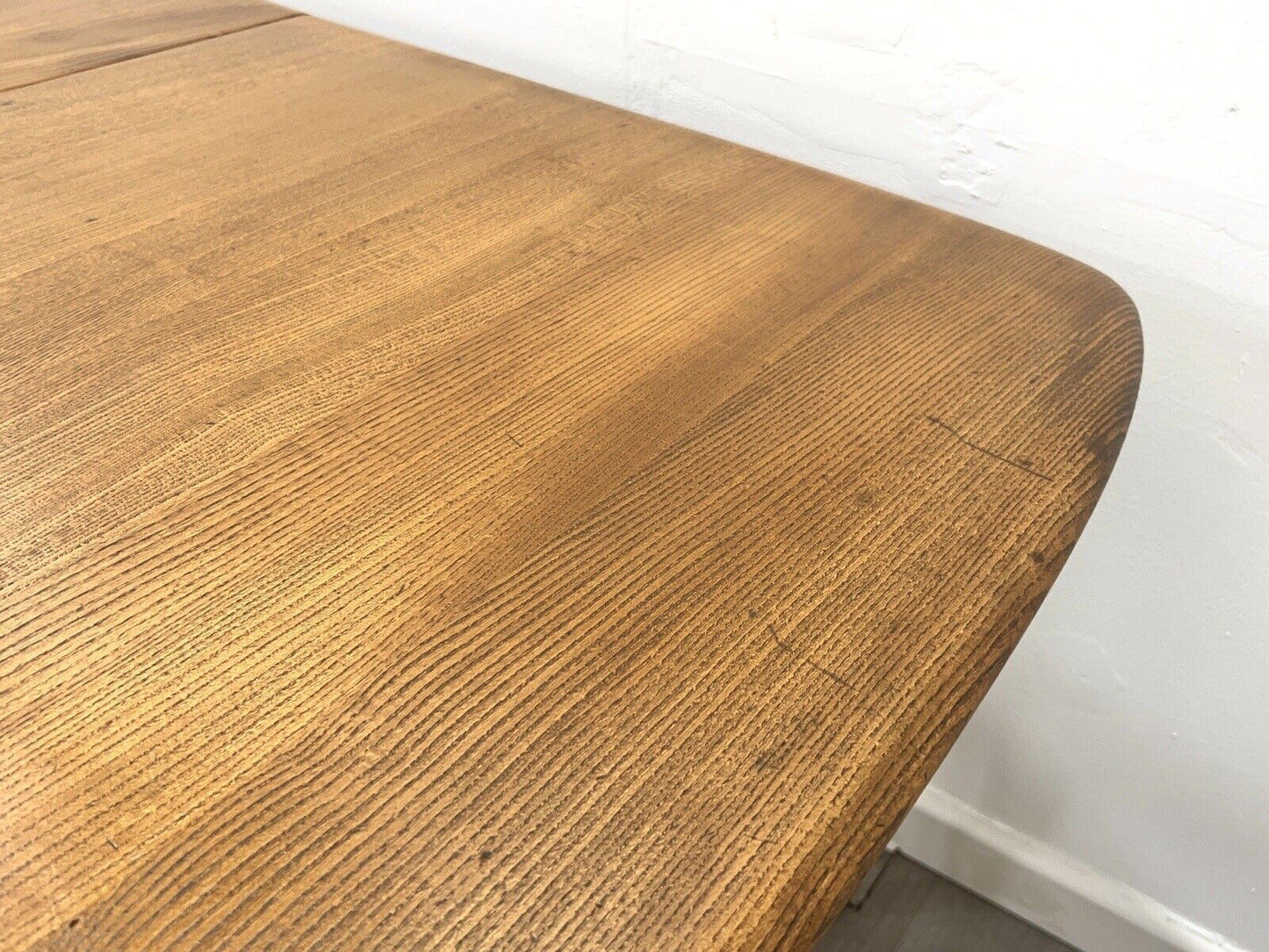 Ercol 444, Vintage Blue Label, Grand Windsor Elm Extending Dining Table