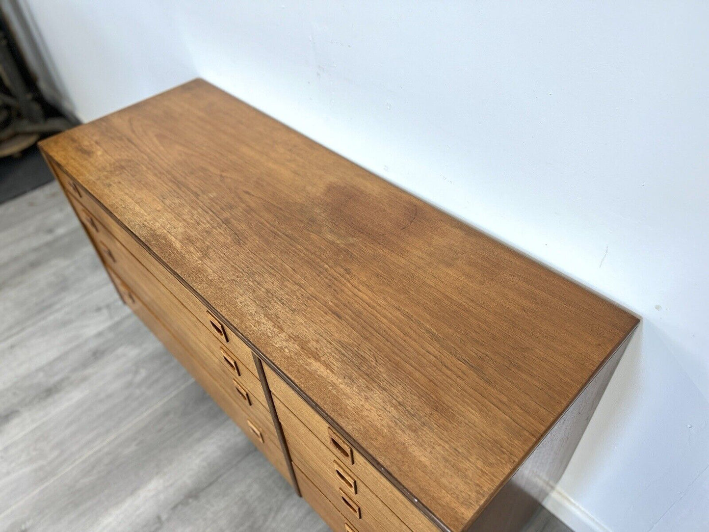 Alfred Cox, Mid Century Chest of Drawers