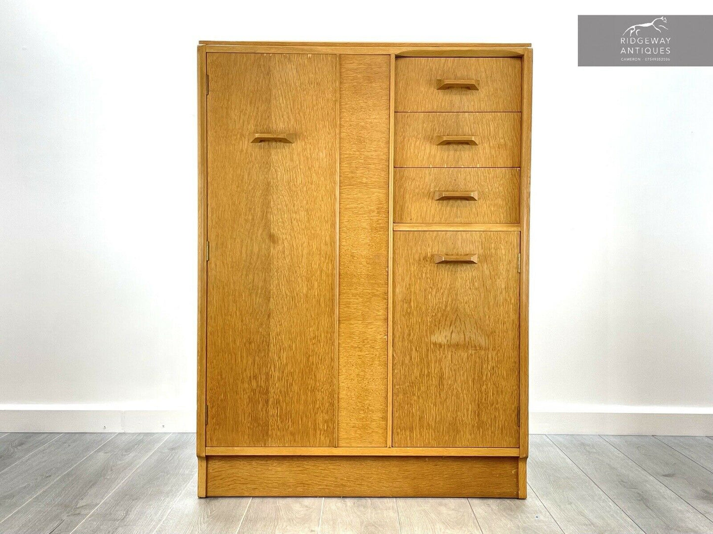 G Plan Brandon, Oak Small Gentlemans Wardrobe / Compactum