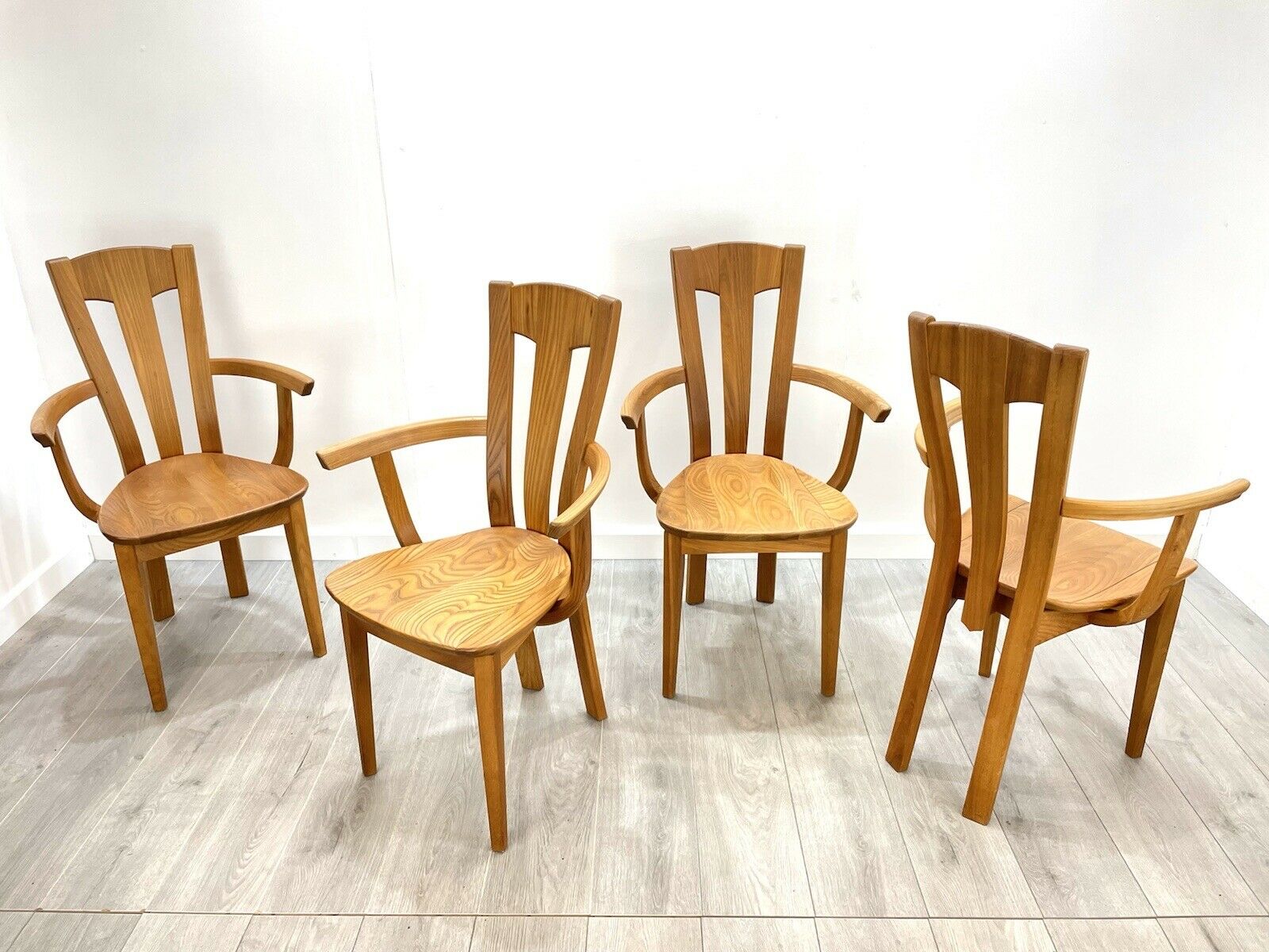 Set of 4, Elm Bentwood Danish / Scandinavian Dining Carver Chairs