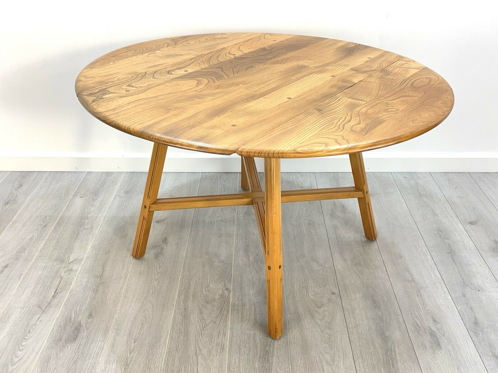 Ercol Model 377, Vintage Elm Drop Leaf Dining Table