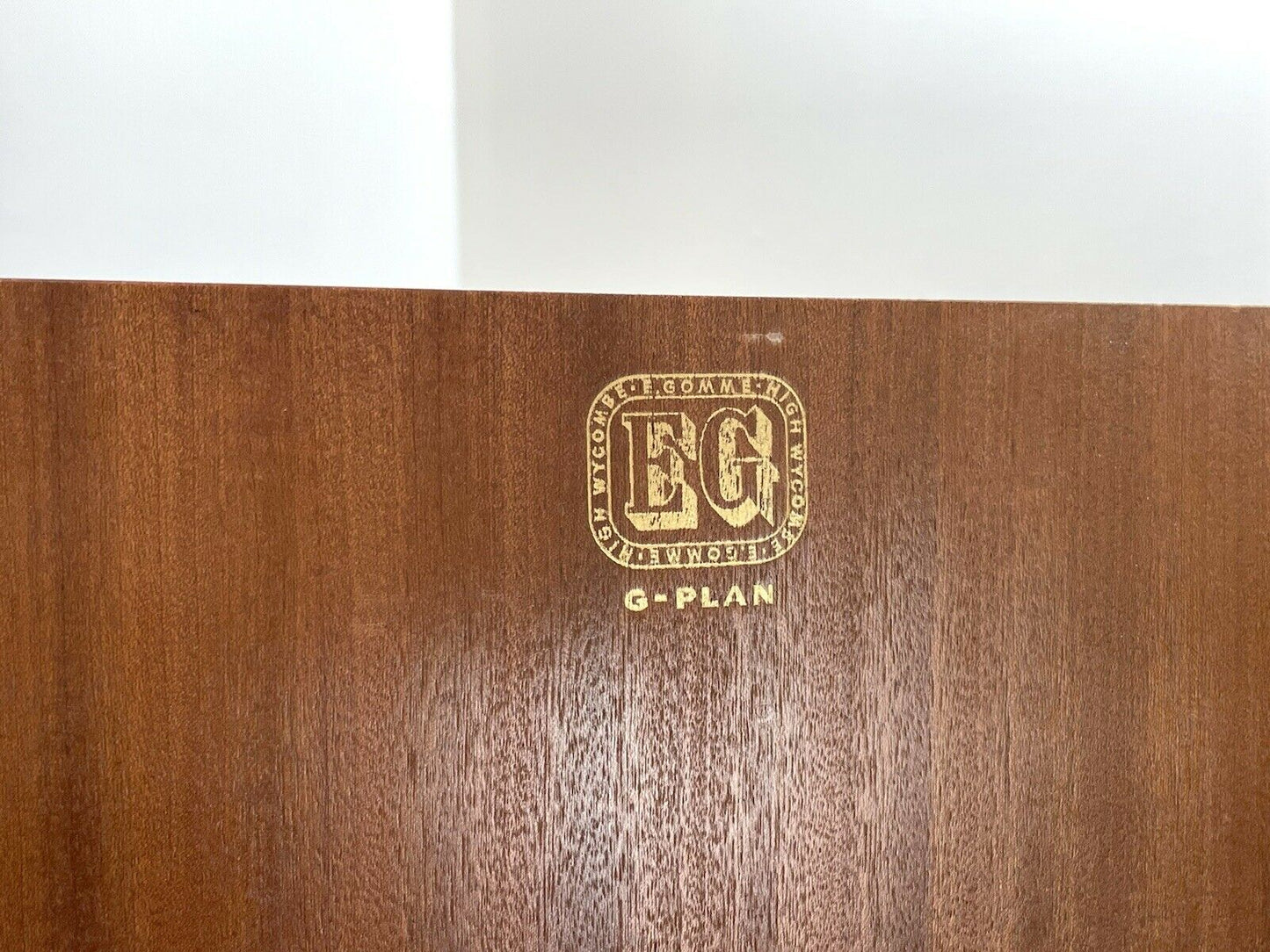 G Plan Brandon, Oak Small Gentlemans Wardrobe / Compactum