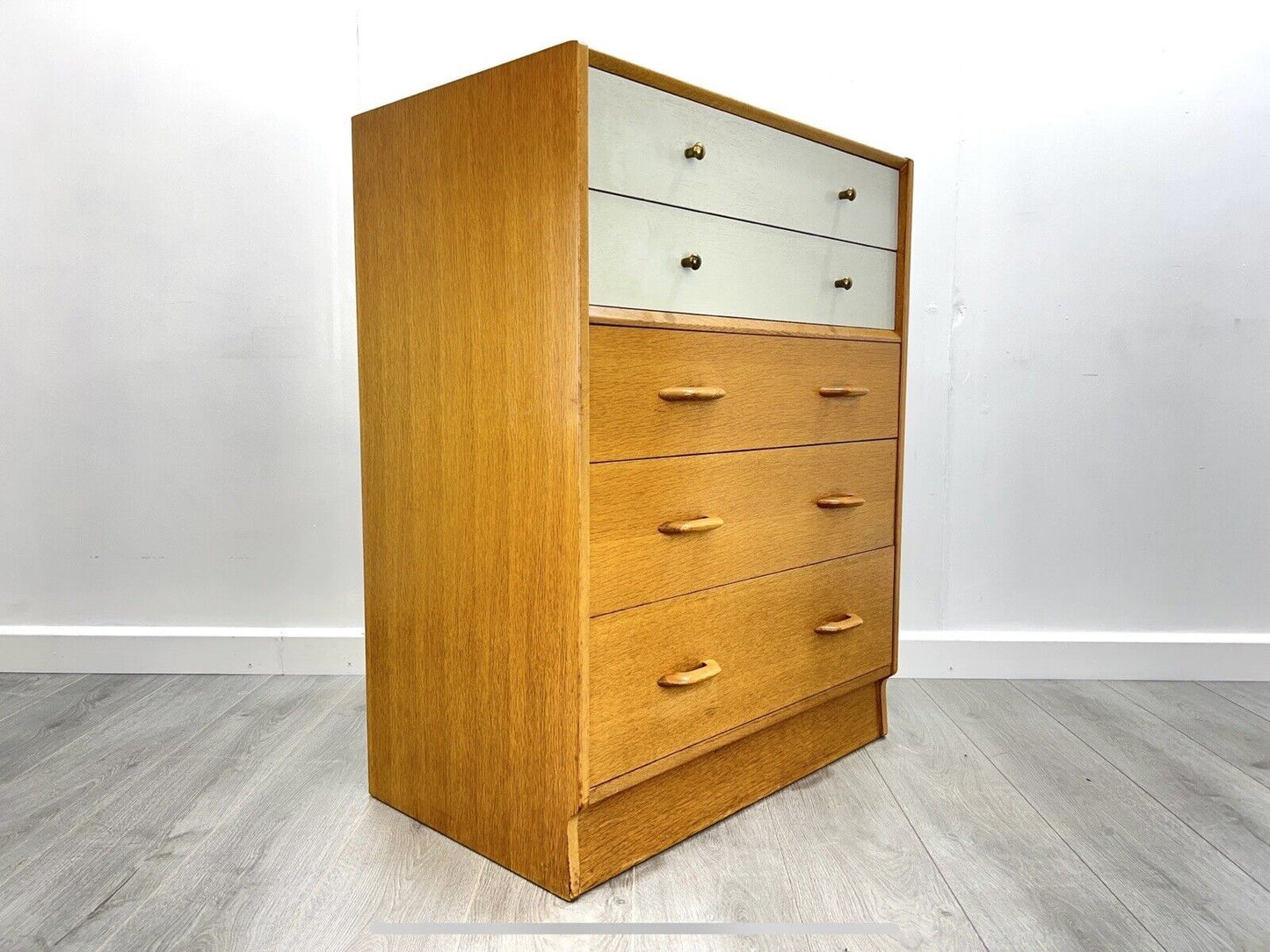 G Plan / E Gomme - China White Chest of 5 Drawers