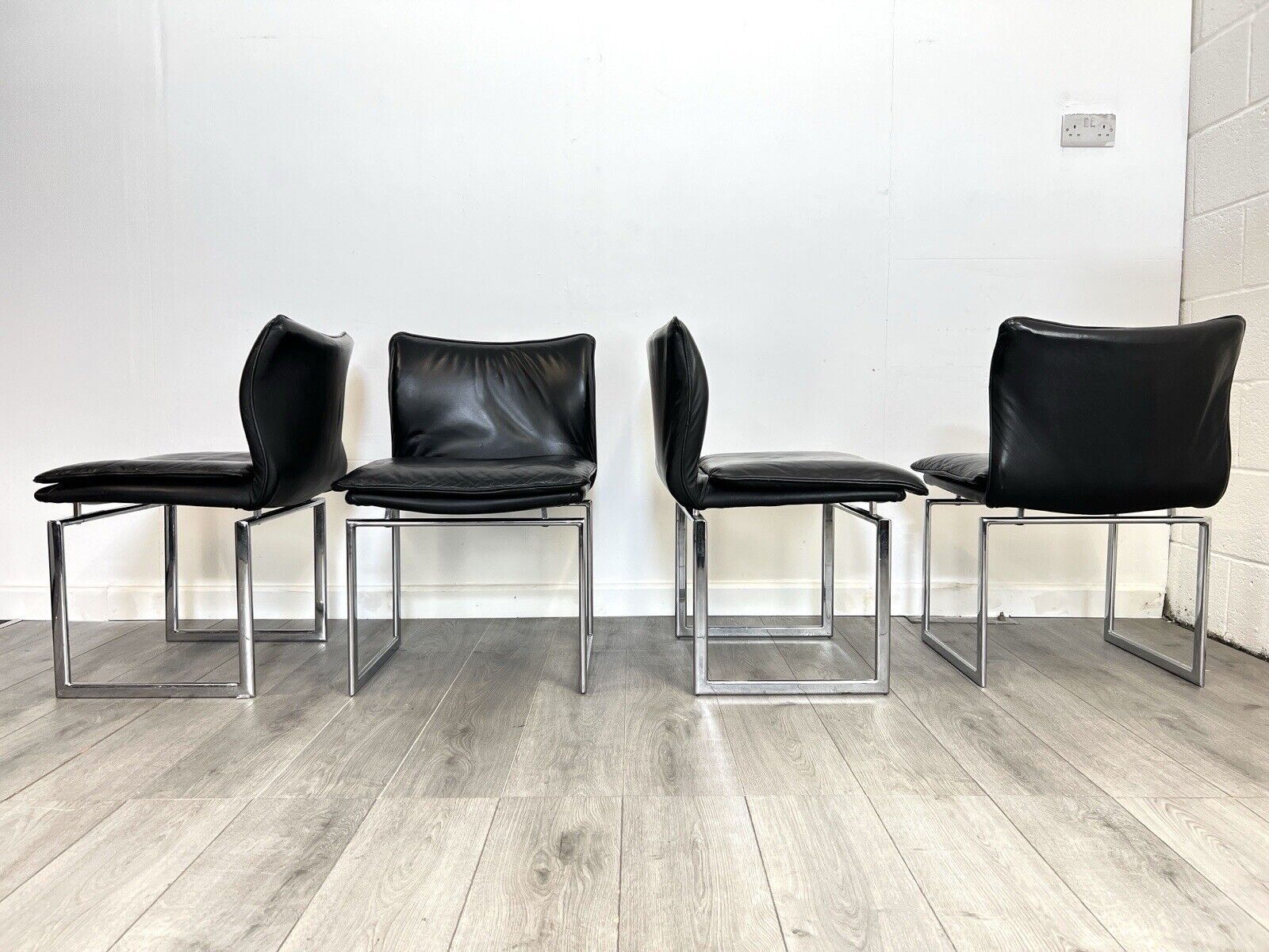 Pieff Epee, Set of 4 Chrome and Black Leather Dining Chairs