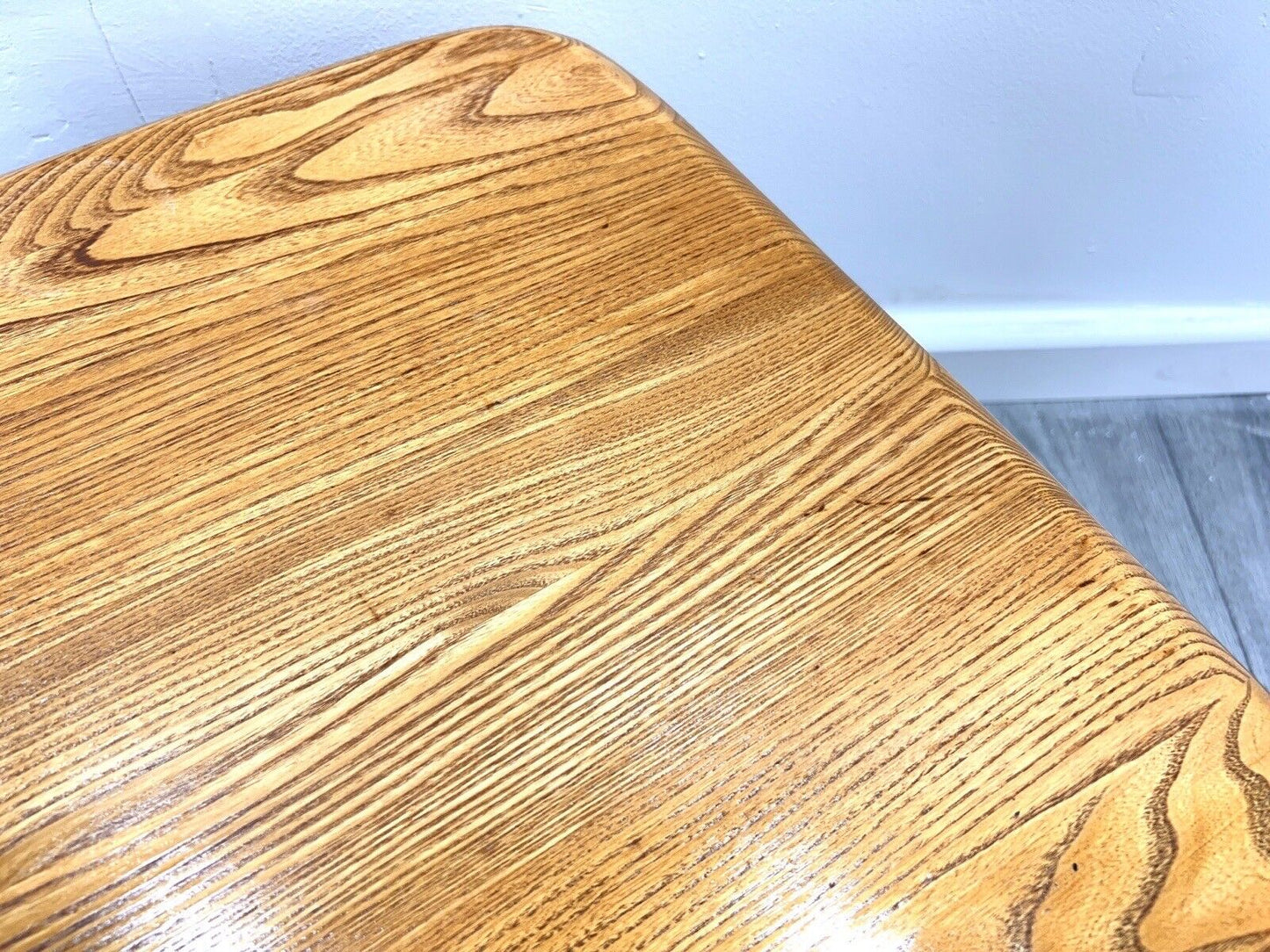 Ercol Model 735, Elm Pandora Coffee Table