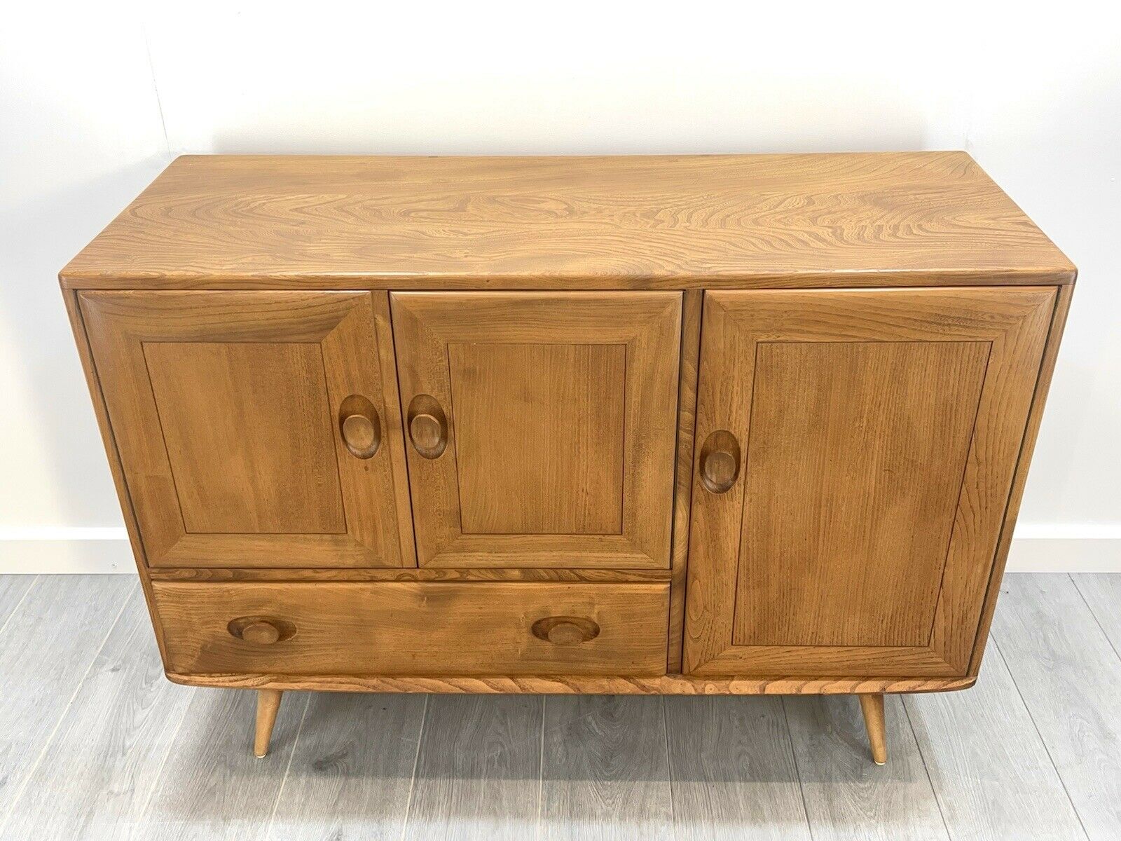Ercol Model 366, Retro Elm Sideboard