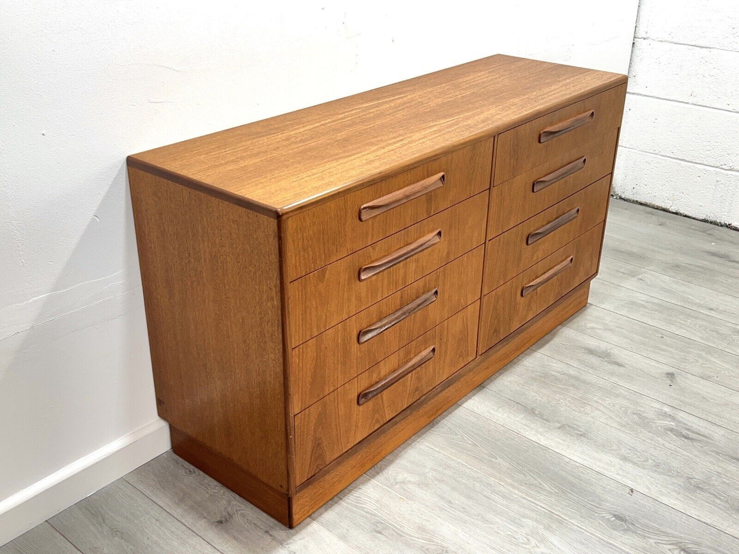 G Plan Fresco, Mid Century Bank Of 8 Drawers / Chest Of Drawers