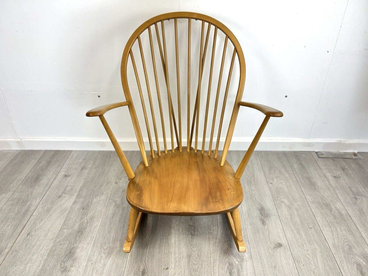 Ercol Model 315, Vintage Grandfather Rocking Chair
