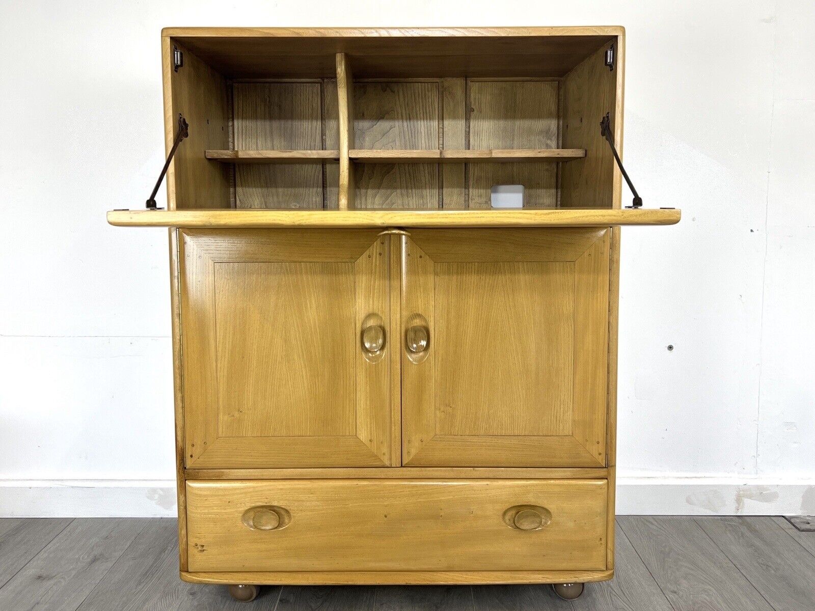 Ercol Model 469, Vintage Elm Bureau