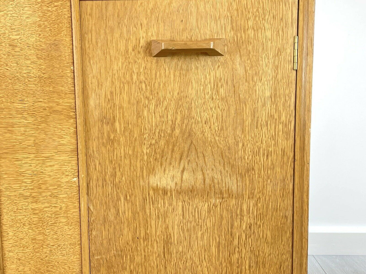 G Plan Brandon, Oak Small Gentlemans Wardrobe / Compactum