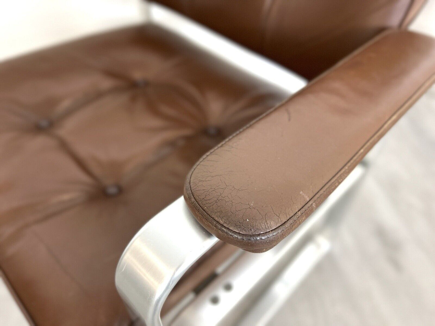 J. O. Carlsson Mondo, Leather & Aluminium Club / Lounge Chair