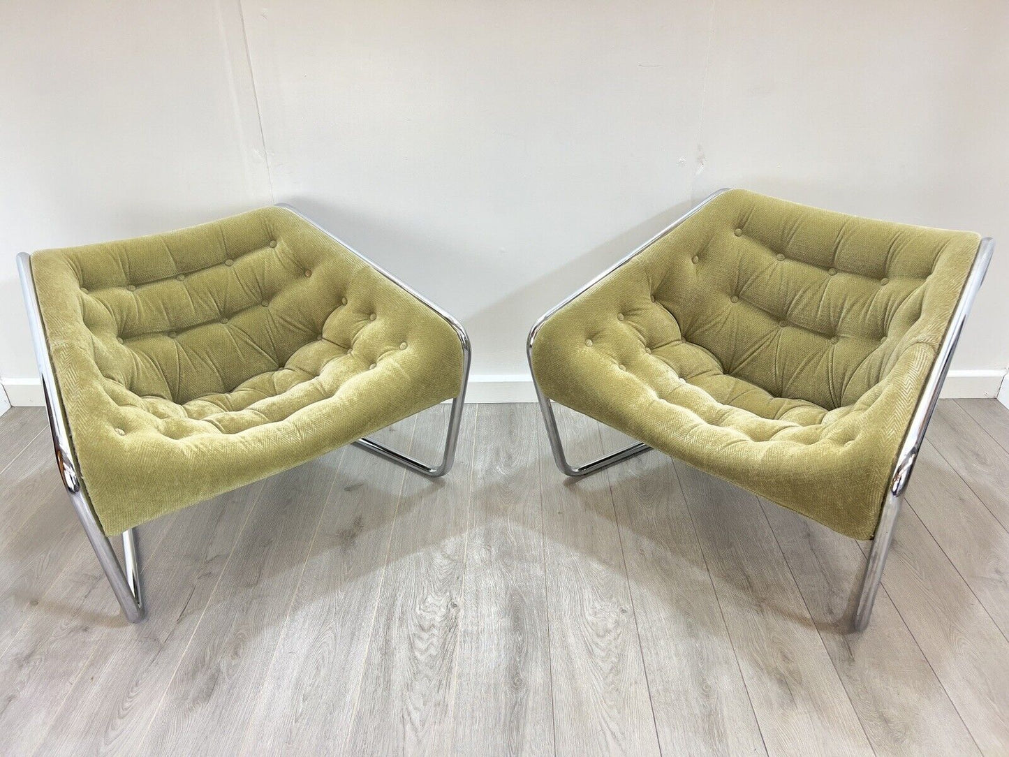 Pair of Boxer Lounge Chairs By Kwok Hoi Chan for Steiner