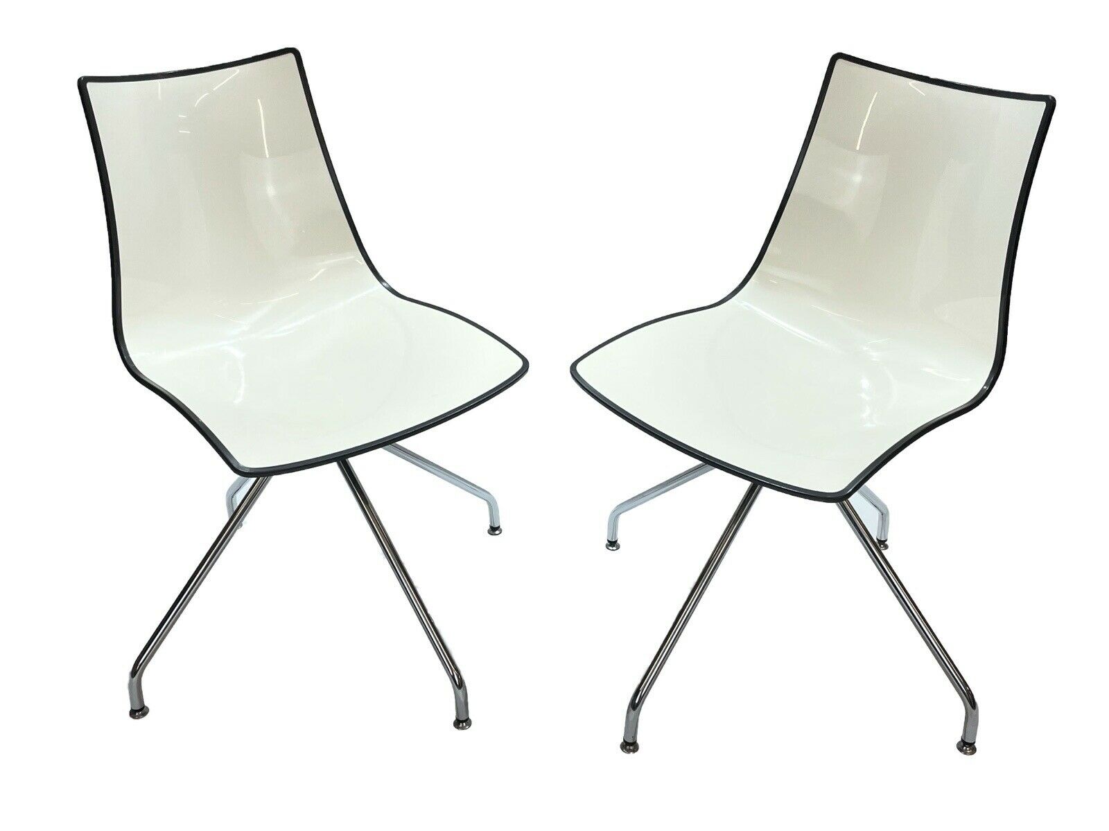 Scab Zebra, Revolving Dining Chairs And Associated Table
