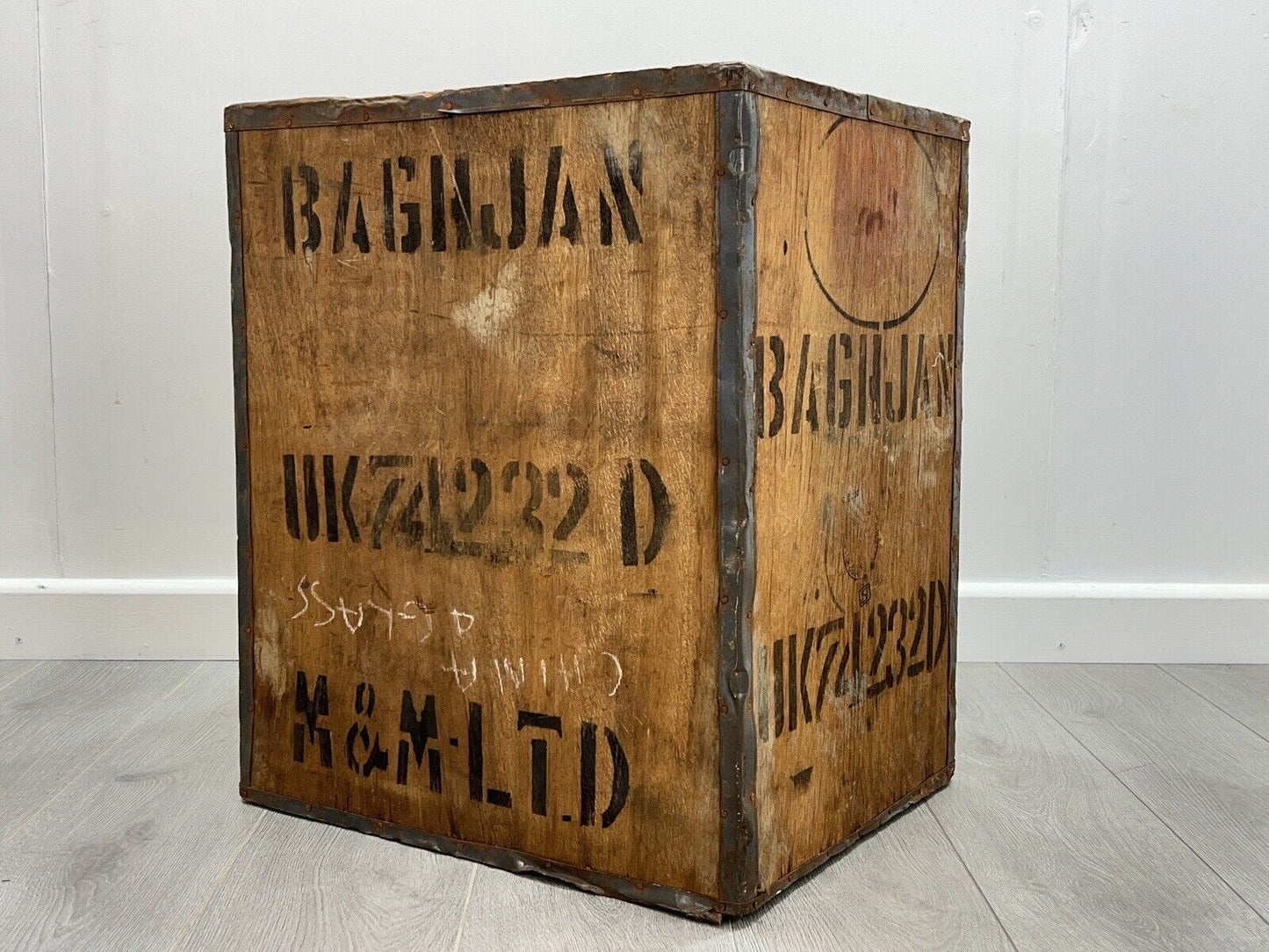 Vintage Wooden Tea Crate from Baghjan, India
