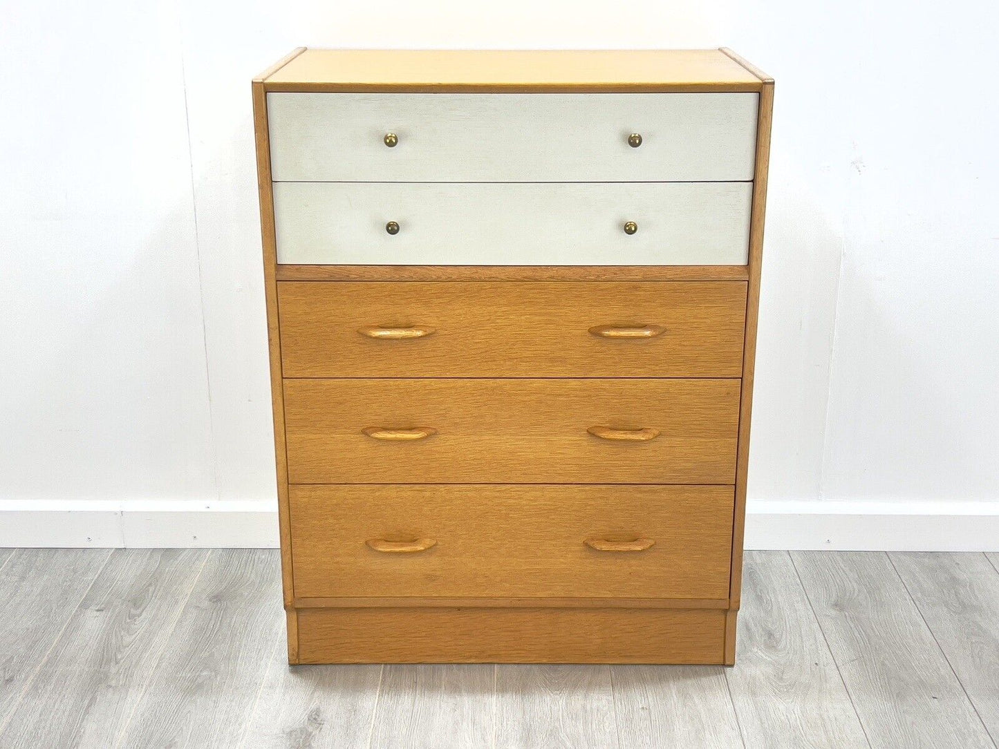 G Plan / E Gomme - China White Chest of 5 Drawers