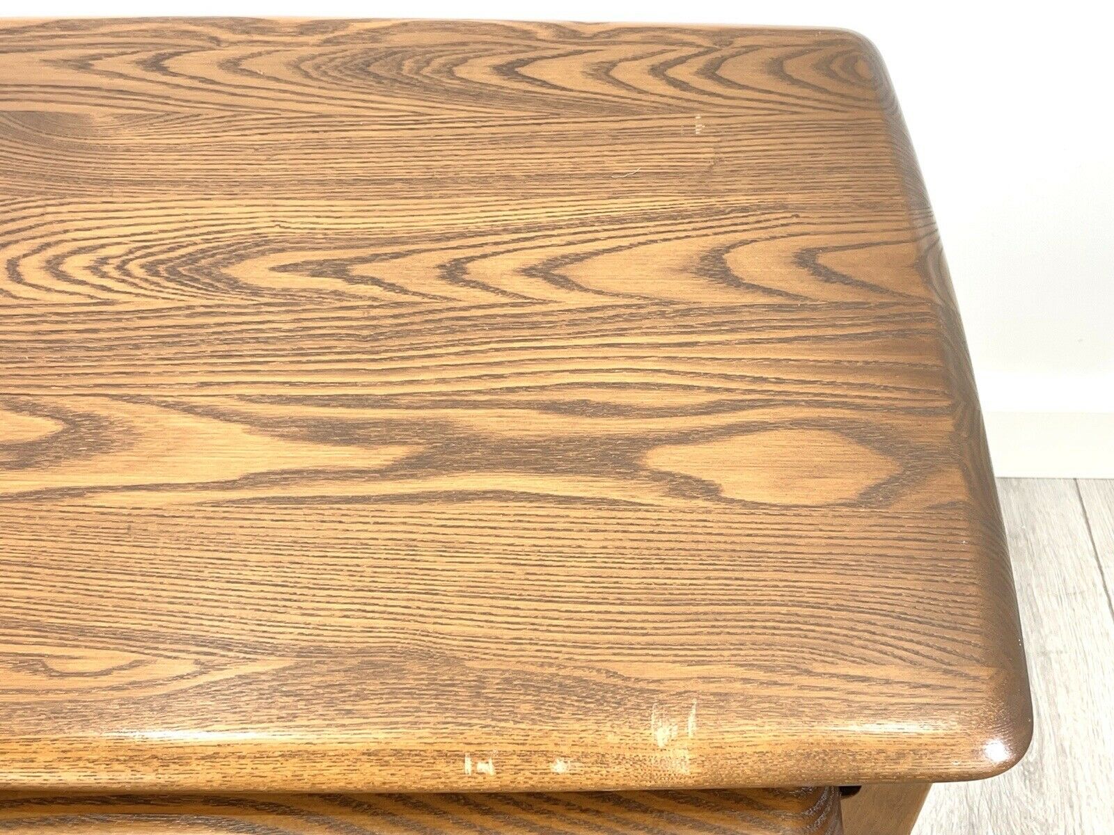 Ercol Old Colonial, Vintage Nest of Tables