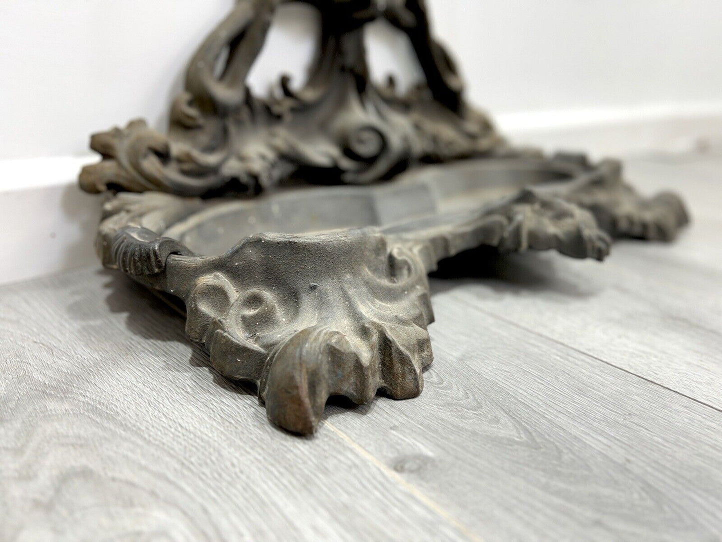 Coalbrookdale Style, Cast Iron Coat Stand / Hat Stand