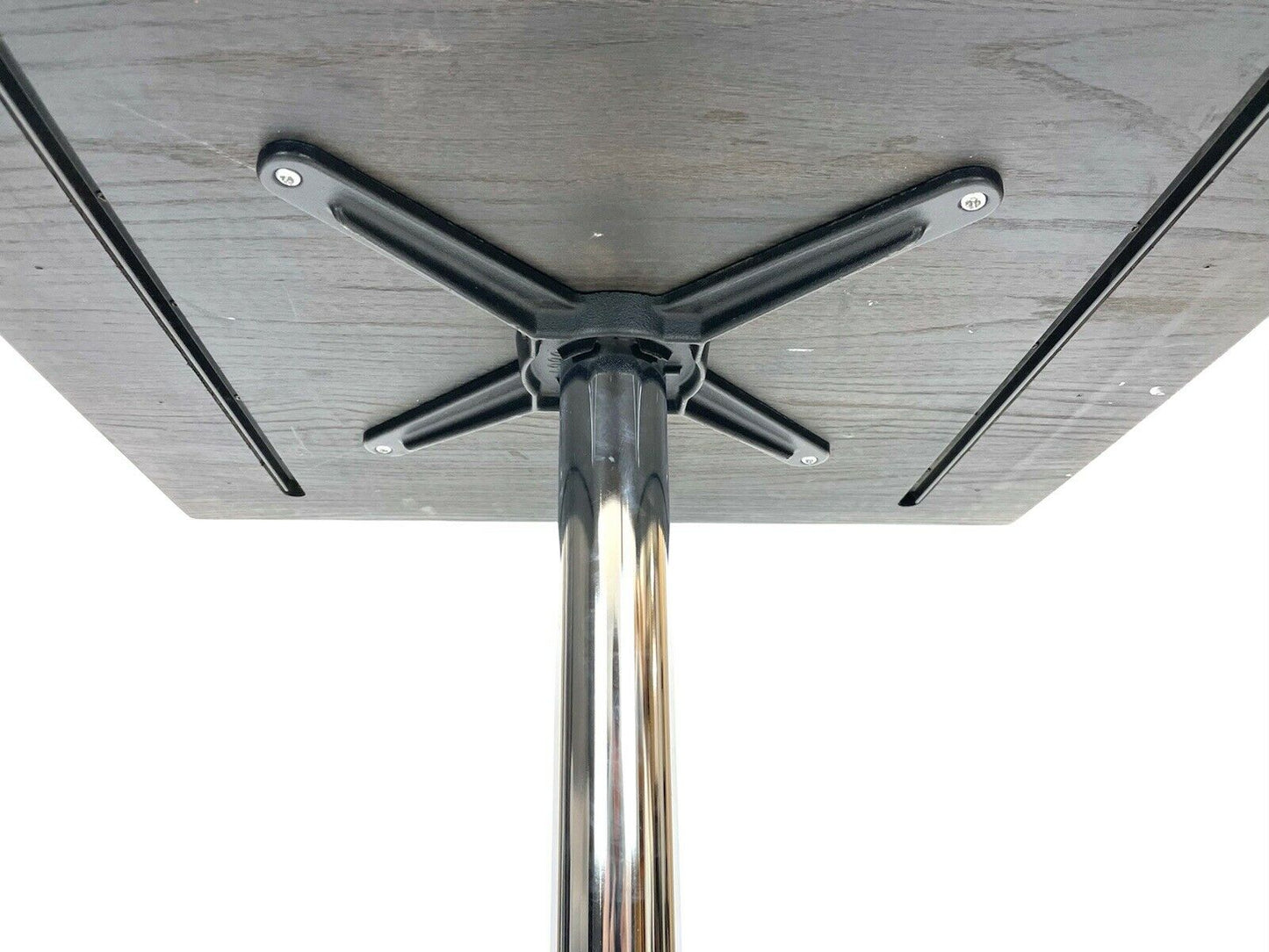 Scab Zebra, Revolving Dining Chairs And Associated Table
