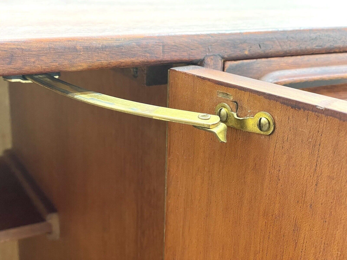 Mcintosh Dunfermline, Mid Century Red Mahogany Sideboard