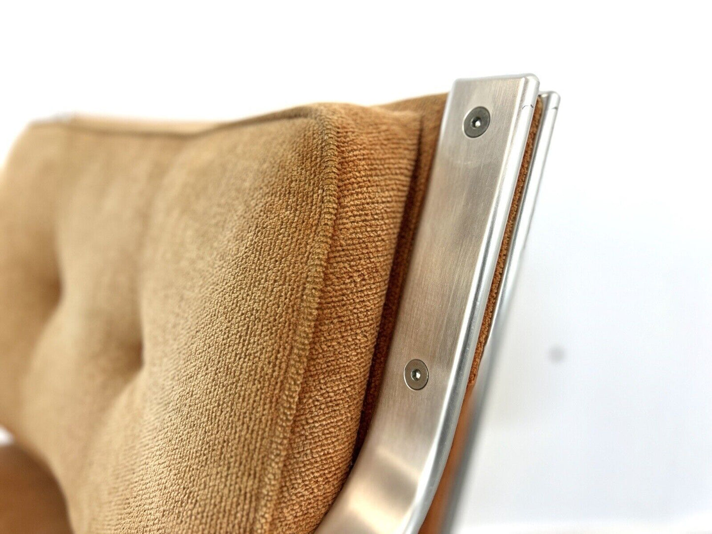 J. O. Carlsson Mondo, Corduroy & Aluminium Club / Lounge Chair