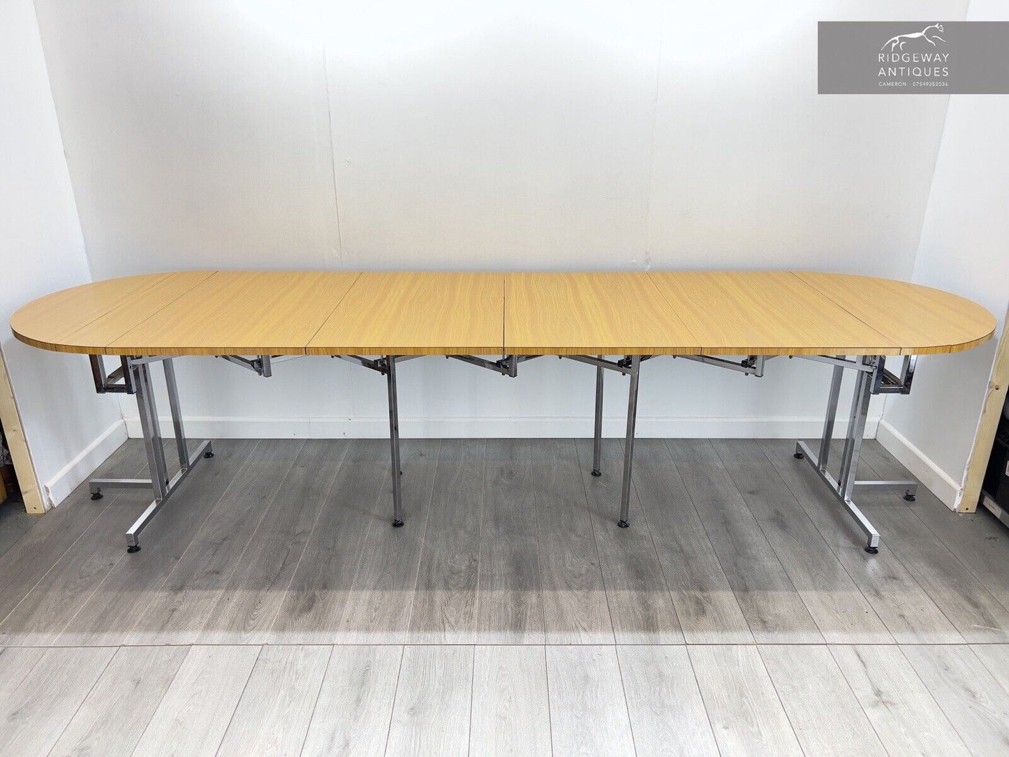 Torrens et Fils, Impressive Vintage Extending Dining Table (2 - 12 People)