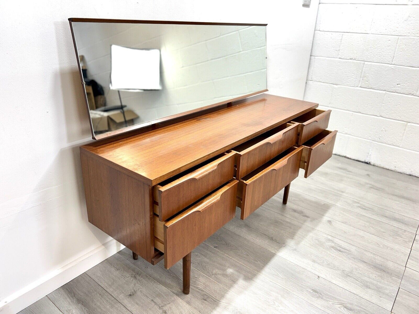 Austinsuite, Mid Century Chest of 6 Drawers / Dressing Table