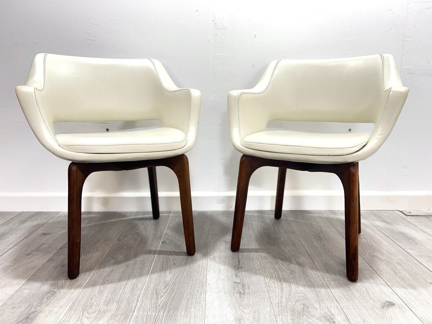 Pair of Danish De Luxe Kilta White Leather and Teak Dining Chairs