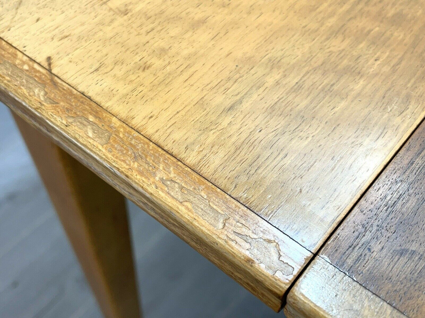 Gordon Russell, Mid Century Dining Table and 4 Chairs + 1 Carver