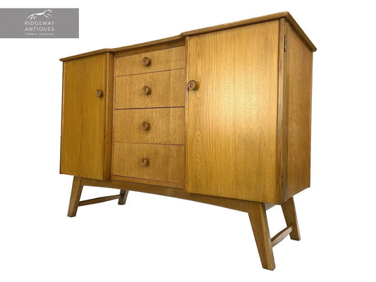 Mid Century / Retro, Small Oak Sideboard