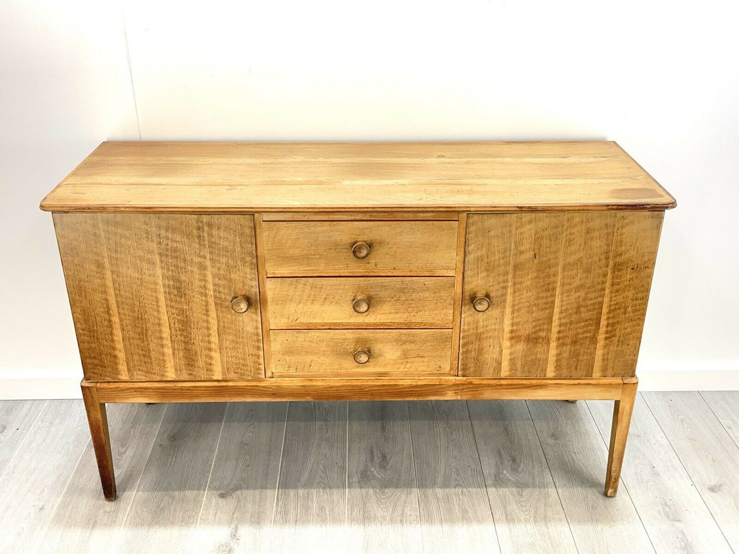 Gordon Russell, Mid Century Walnut Sideboard
